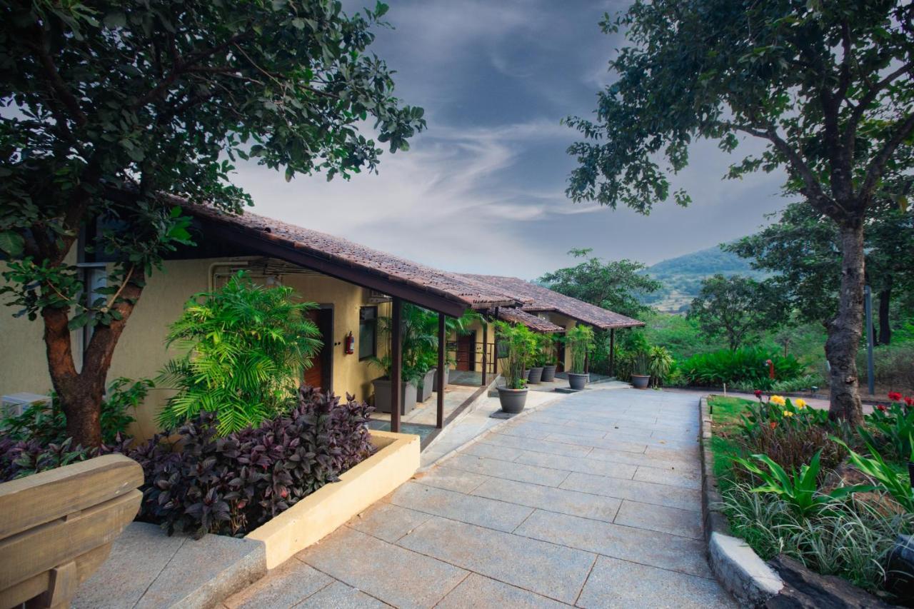 Encore A Boutique Resort Mulshi Exterior photo
