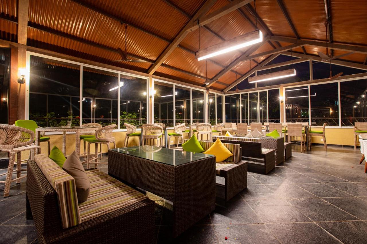 Encore A Boutique Resort Mulshi Exterior photo