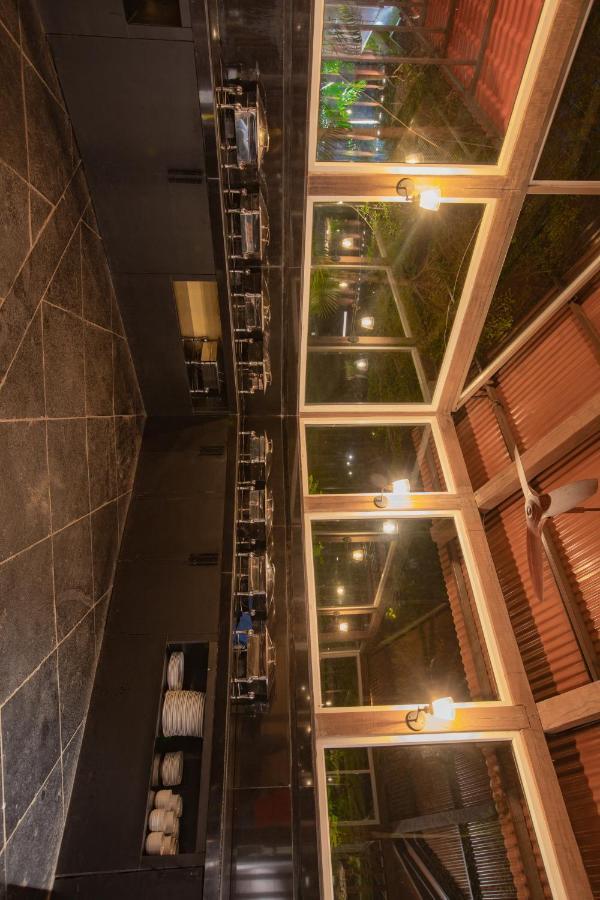 Encore A Boutique Resort Mulshi Exterior photo