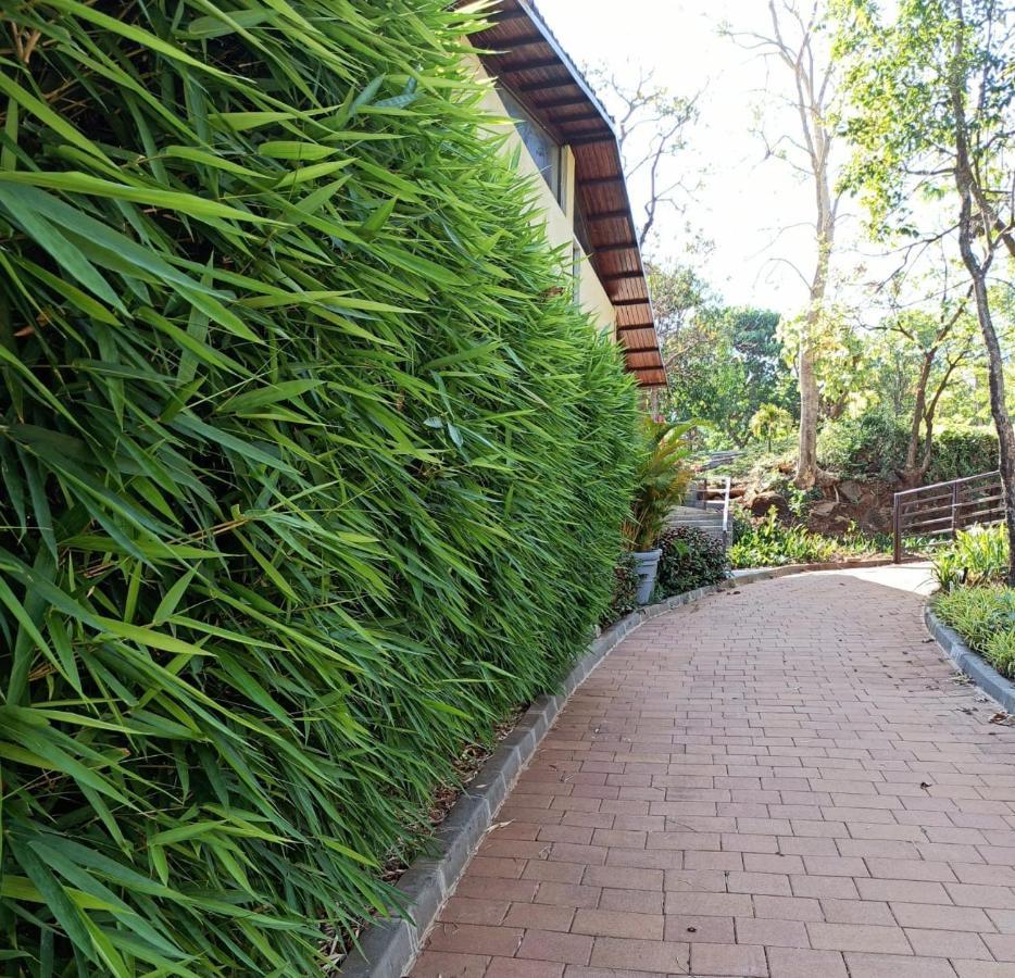 Encore A Boutique Resort Mulshi Exterior photo
